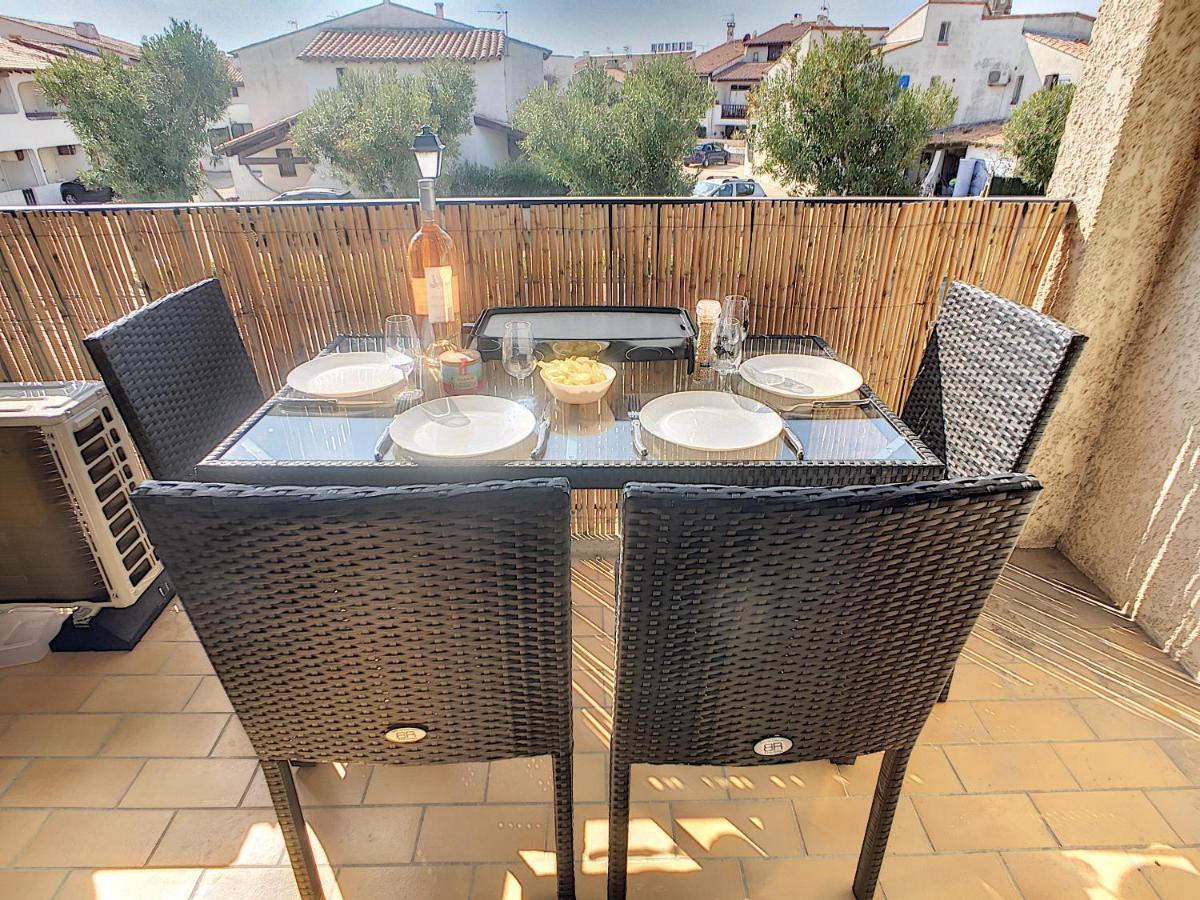 Superbe Duplex Aux Saintes Terrasse Plein Sud 3*** Apartment Exterior photo